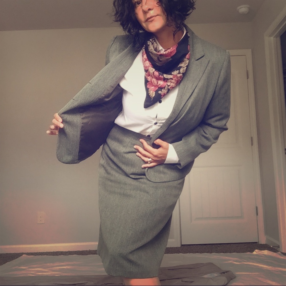Giorgio Sant’Angelo petit tweed skirt suit